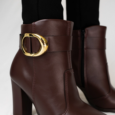 9043.140 - BEIRA RIO MARSALA BUCKLE BOOT