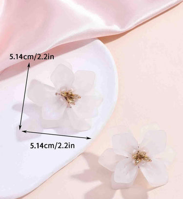 31052026-1 IMPORTADO BRINCO FLORES COM DETALHES DOURADOS
