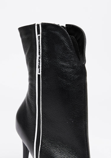 537BO000777 - LP BOTA COM DETALHE FRISO