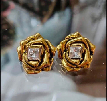 310526-2 IMPORTADO BRINCOS VINTAGE GOLD COM PEDRA