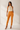 502CF002490 LP CALÇA ALFAIATARIA SLIM COM FENDA