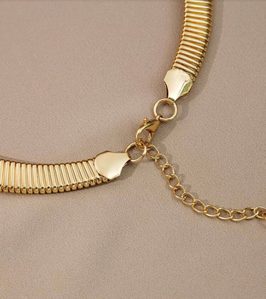 310526-13 IMPORTADO COLAR ELEGANTE MINIMALISTA DOURADO
