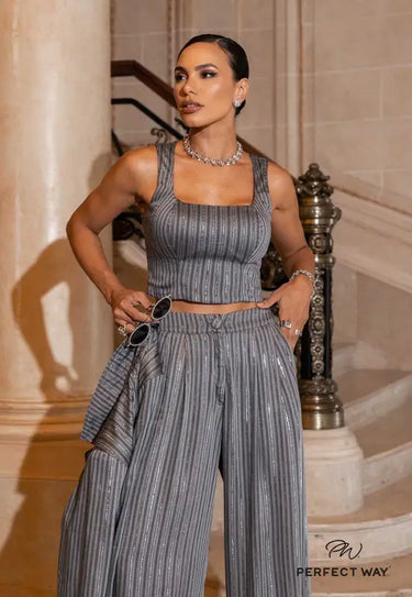 NO444164A - PW CROPPED TOPS SQUARE NECKLINE