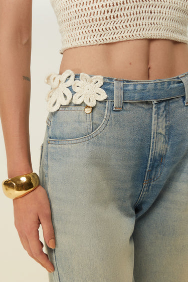 CAL34245 - DIMY CALÇA ZOE MUITO ALTA RETA C/CINTO DE FLOR CROCHÊ