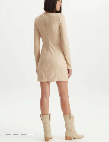 502VE007599 - LP VESTIDO MANGA LONGA COM RECORTES