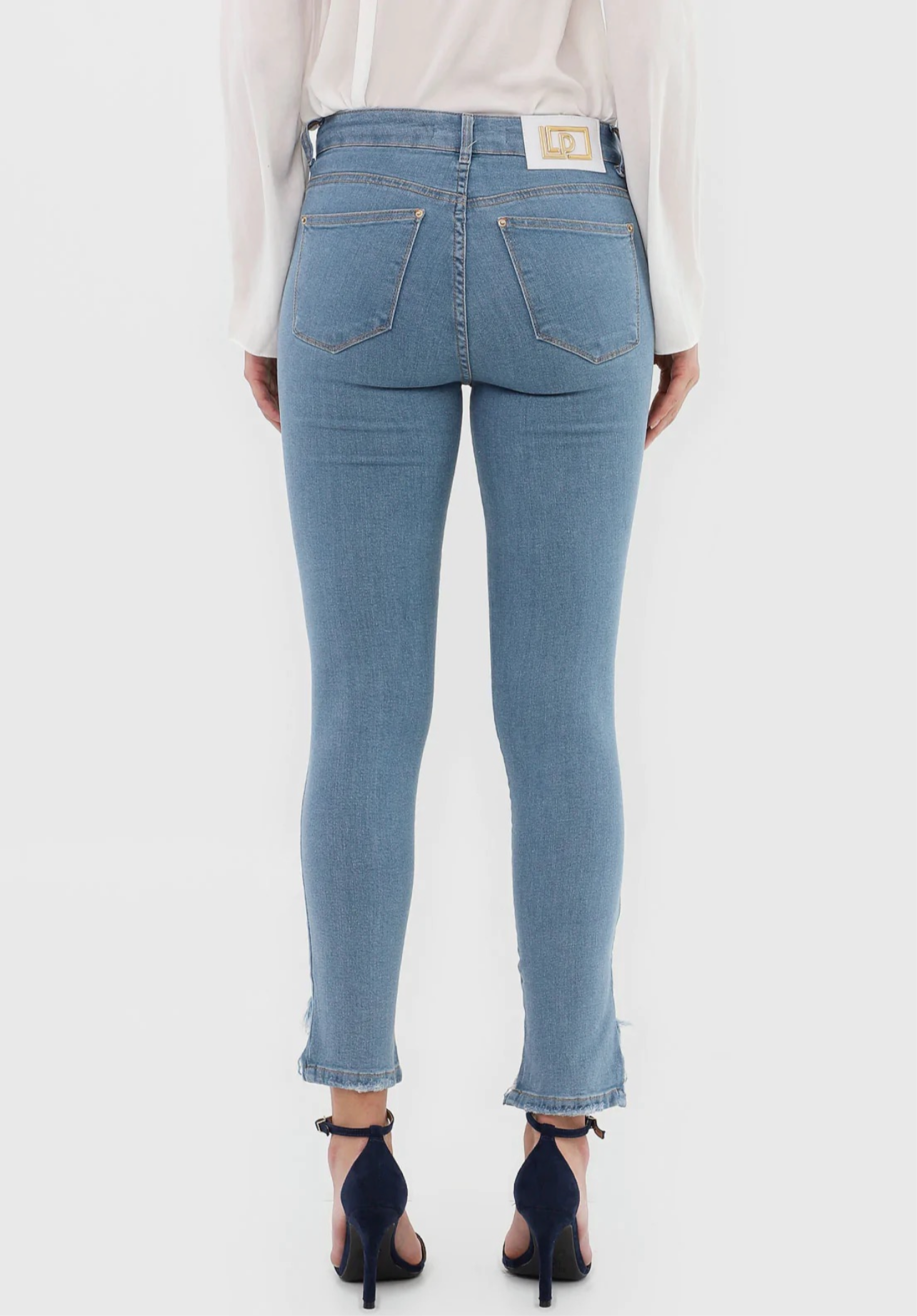 501CF003136 LP CALCA JEANS ESCRITA PERNA