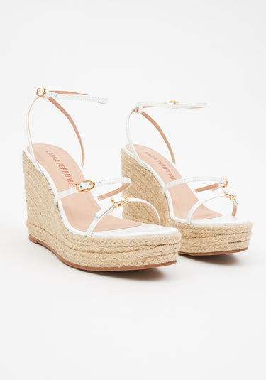 537AB000109 - LP SANDALIA ANABELA FIVELA