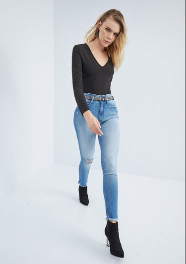 501CF004076 - LP CALÇA JEANS COM CINTO