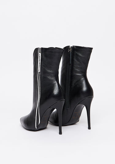 537BO000777 - LP BOTA COM DETALHE FRISO