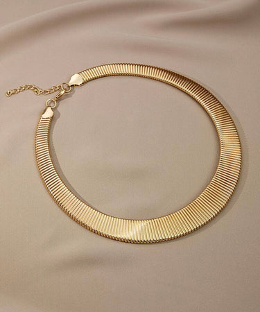 310526-13  IMPORTADO COLAR ELEGANTE MINIMALISTA DOURADO