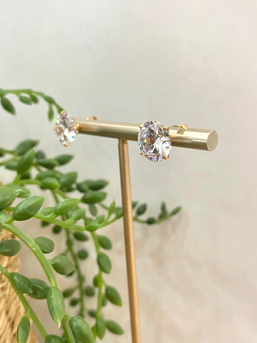 230203-77 IMPORTED SOLITARY EARRING