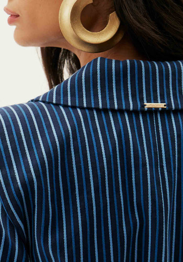 502BZ000638 - BLAZER LAUNCHES PERFUME