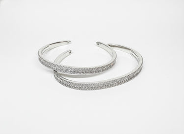 070324-4 IMPORTADO BRACELETE CRAVEJADO SET PRATA