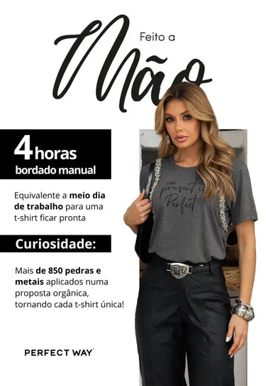 MO526178 - PW T-SHIRT FEMININA C/ ESTAMPA E BORDADO MANUAL